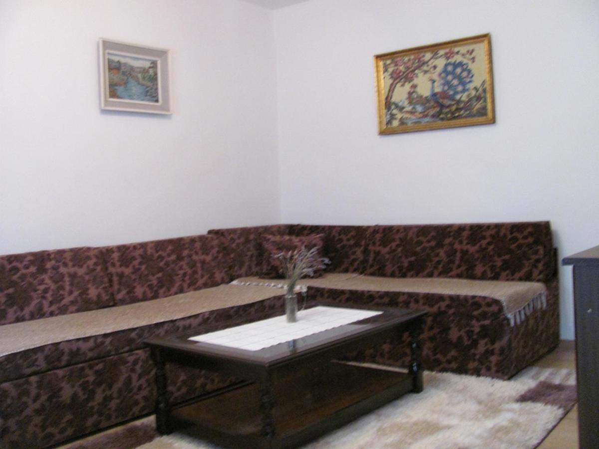 Apartment Safir - Free Parking SJJ Buitenkant foto